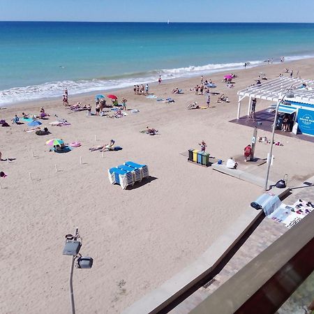 Acogedor Y Amplio Apartamento Familiar A Pie De Playa Калафель Екстер'єр фото