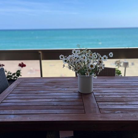 Acogedor Y Amplio Apartamento Familiar A Pie De Playa Калафель Екстер'єр фото