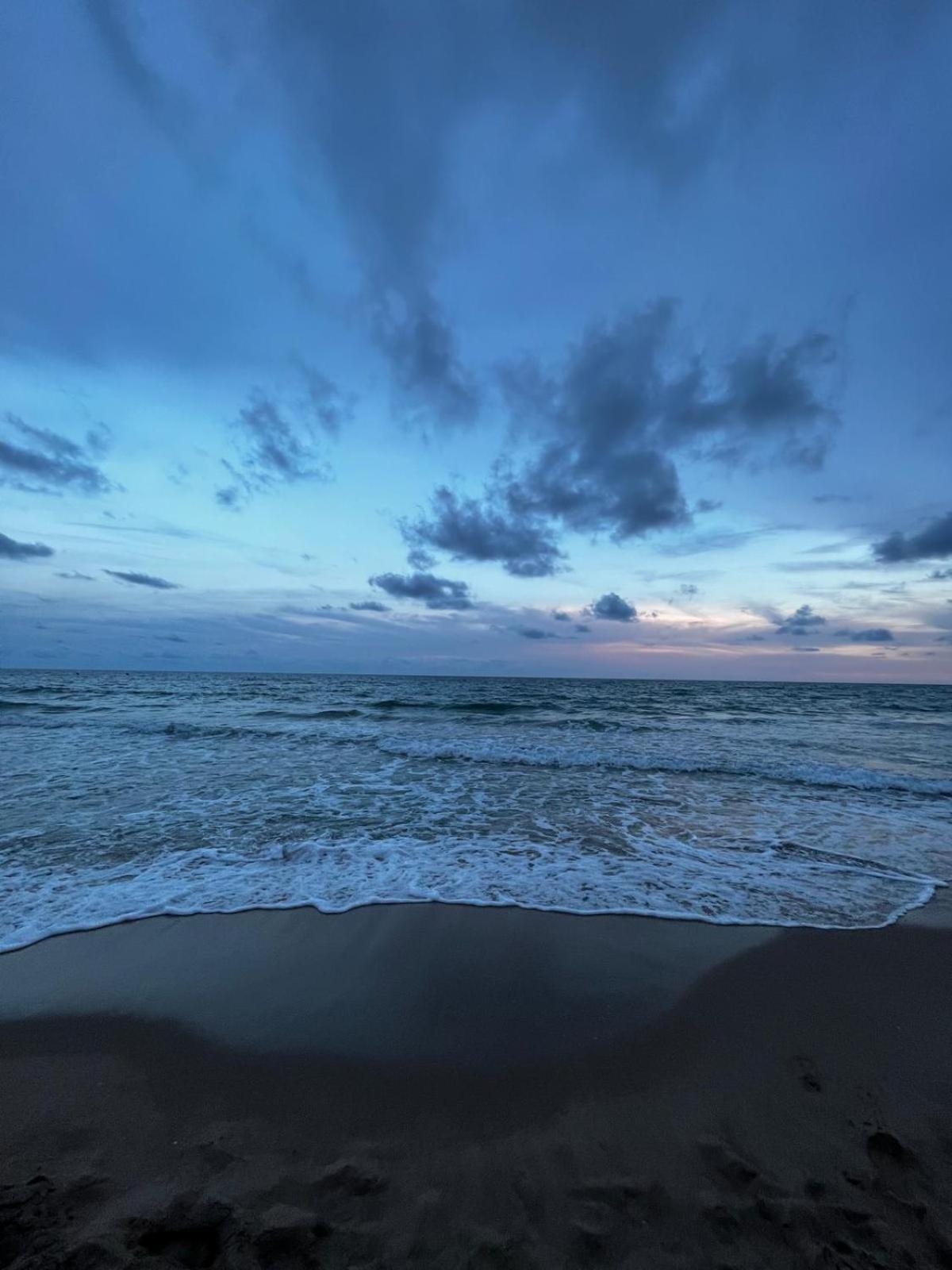 Acogedor Y Amplio Apartamento Familiar A Pie De Playa Калафель Екстер'єр фото
