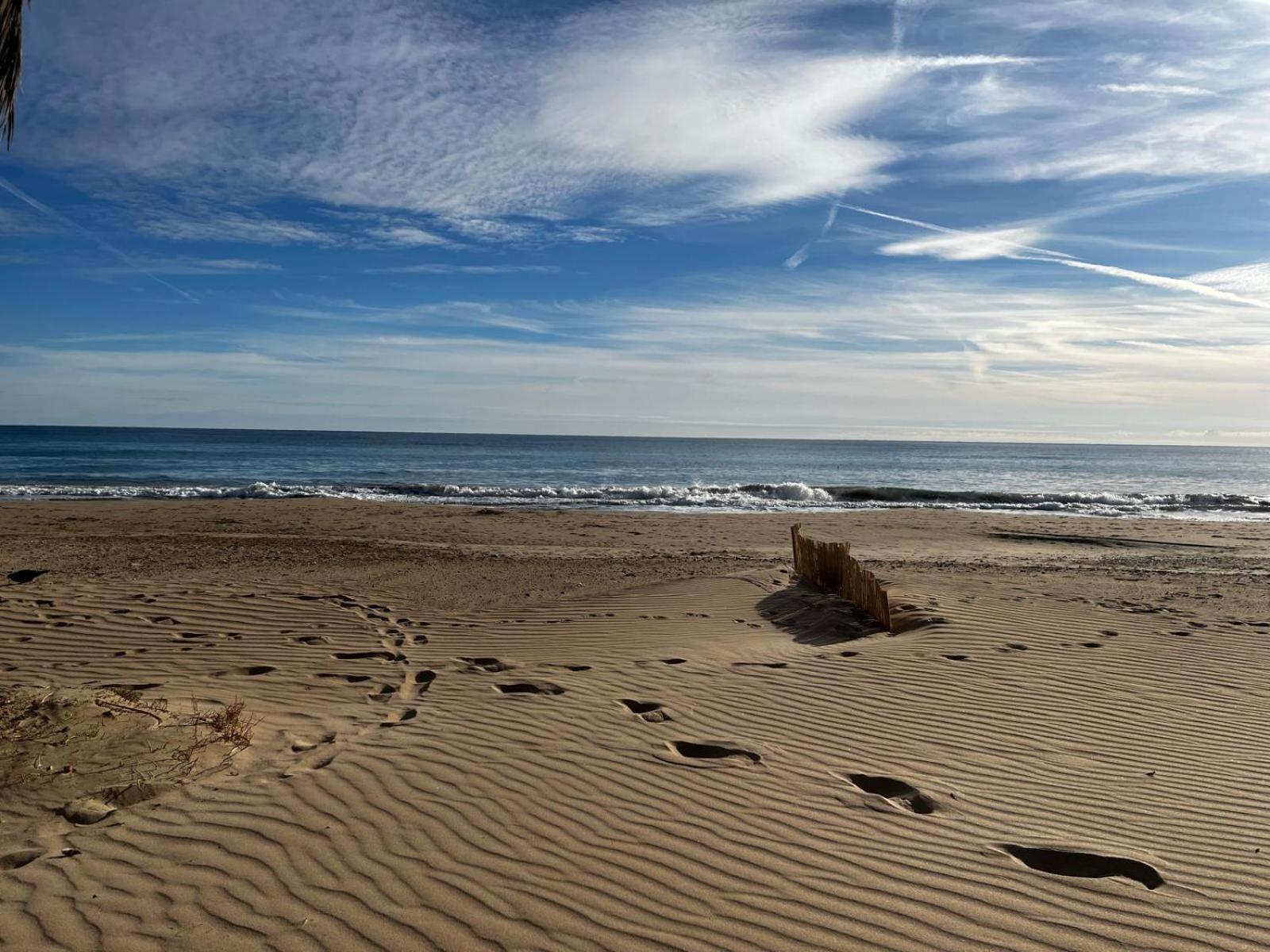 Acogedor Y Amplio Apartamento Familiar A Pie De Playa Калафель Екстер'єр фото