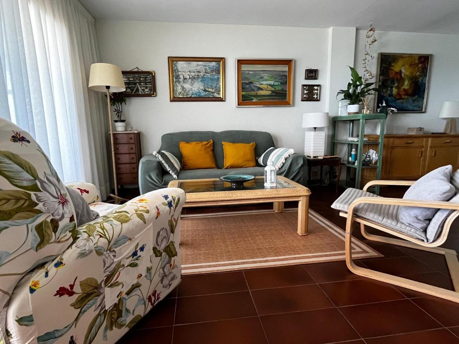 Acogedor Y Amplio Apartamento Familiar A Pie De Playa Калафель Екстер'єр фото