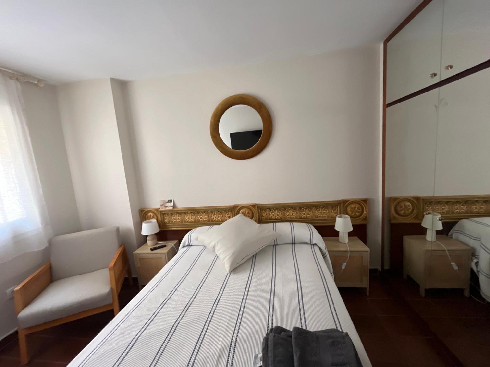 Acogedor Y Amplio Apartamento Familiar A Pie De Playa Калафель Екстер'єр фото